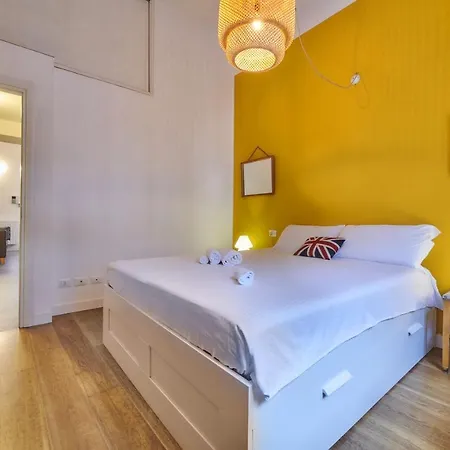 Apartment Brera Moscova Trilocale Milan