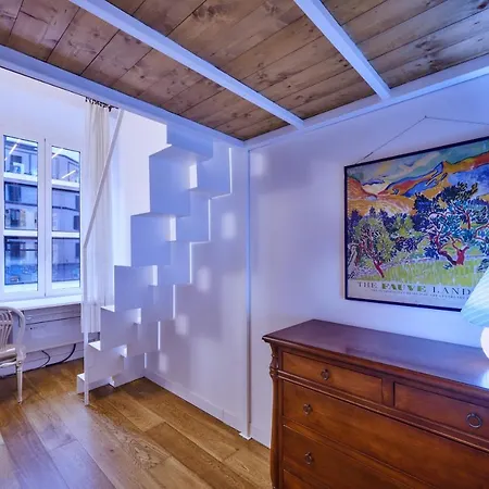 Apartment Brera Moscova Trilocale *